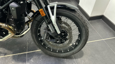 BMW R12 (24MY)